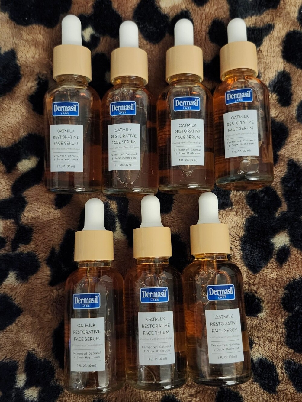 Dermasil Labs Oatmilk Restorative Face Serum in 1 fl. oz. (30 ml) sizes. [1] (ht